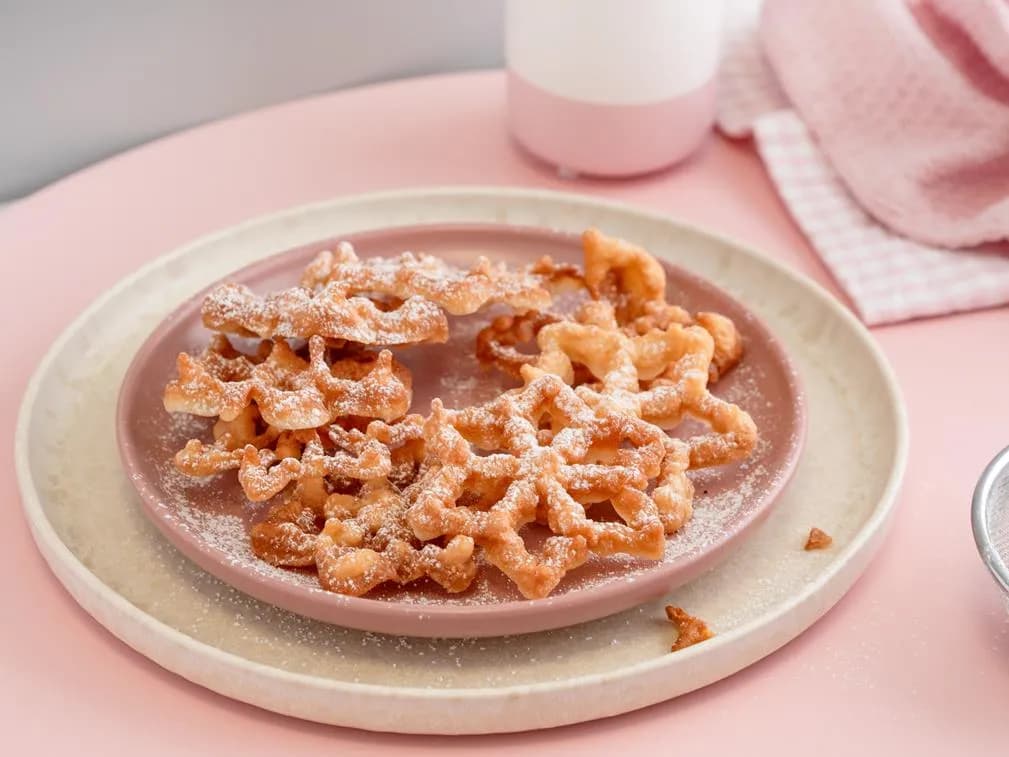 Małe ciasteczka: Przepisy na smaczne i urocze wypieki