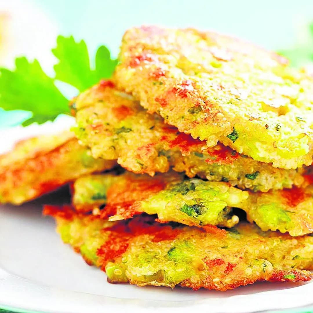 Jak zrobić placki ziemniaczane z cukinii: przepis krok po kroku